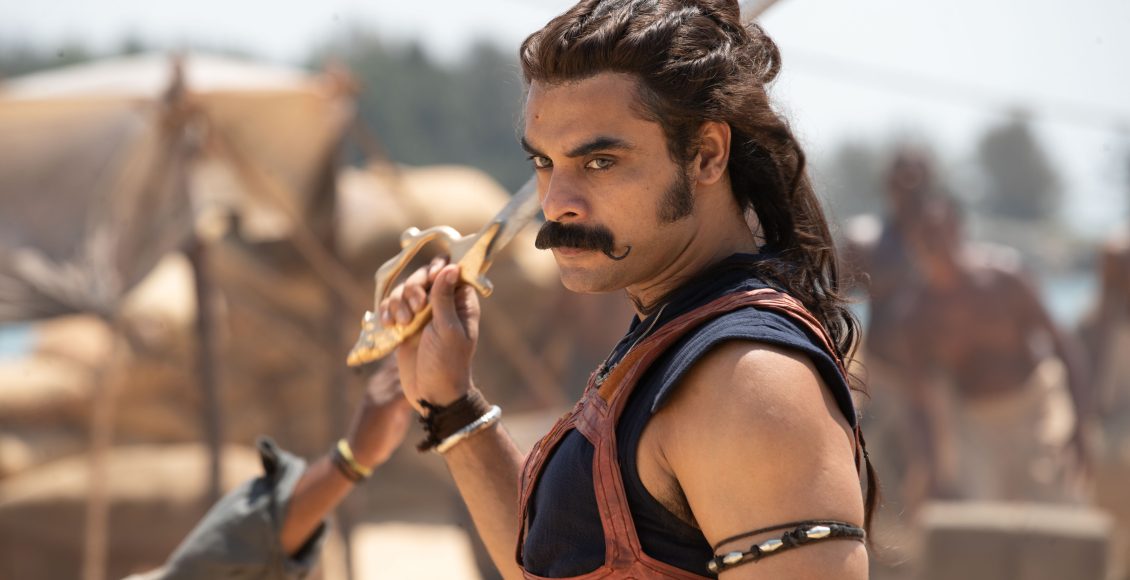 tovino thomas arm (3)