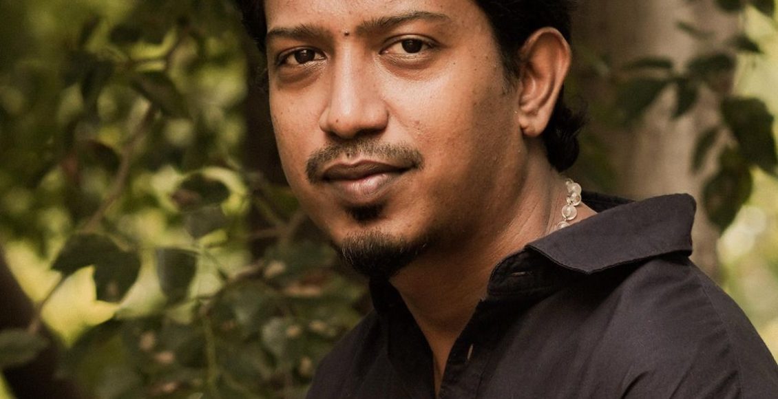 manithargal first look (1)