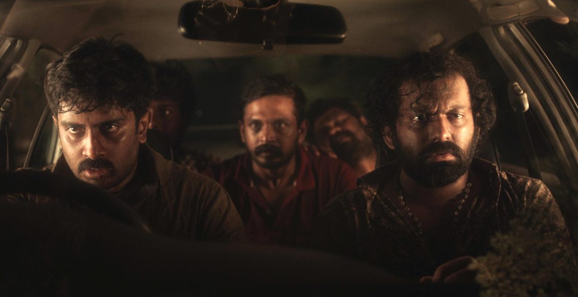 manithargal first look (3)